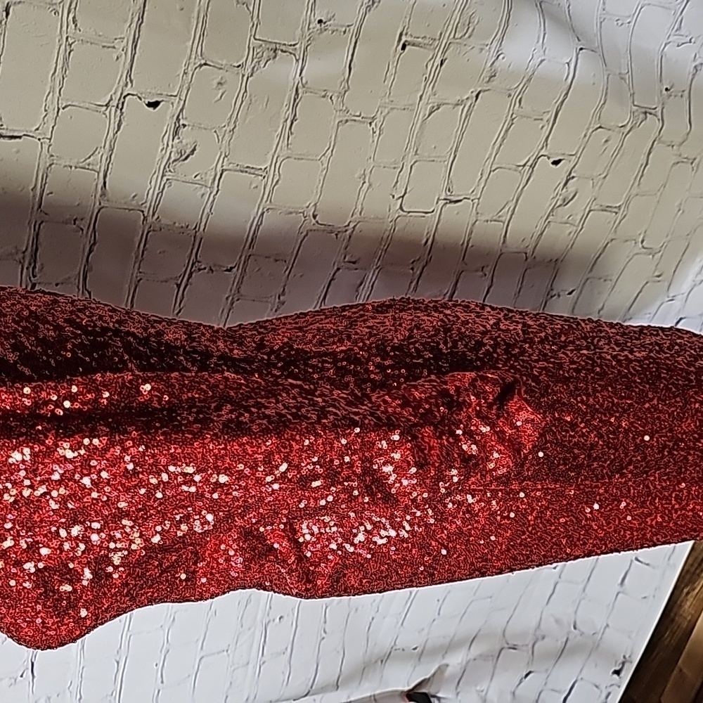 Vince Camuto sz 0 red sequins lined holiday dress - Picture 3 of 7